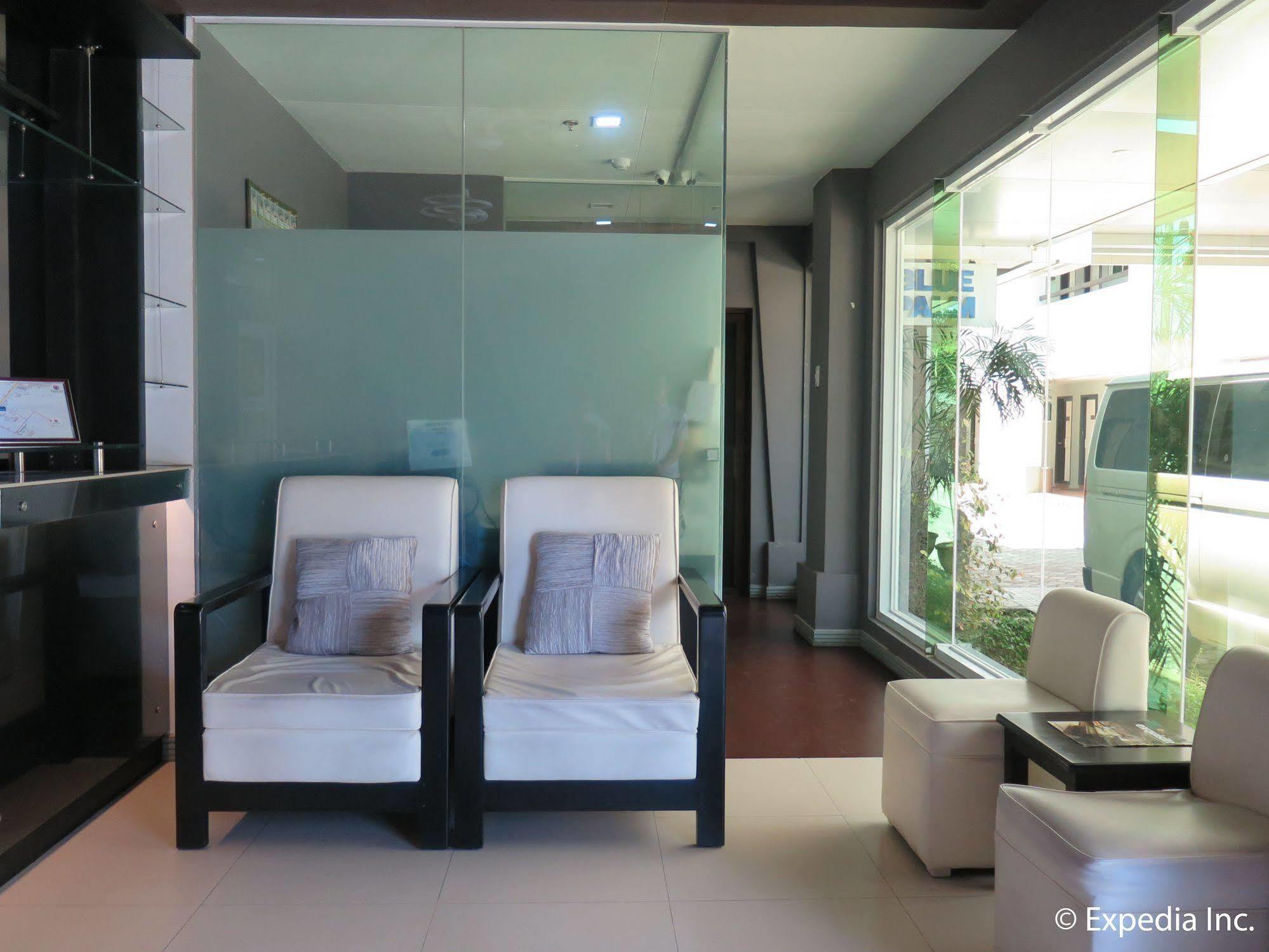 Tagum The Lucky 9 Budget Hotel מראה חיצוני תמונה